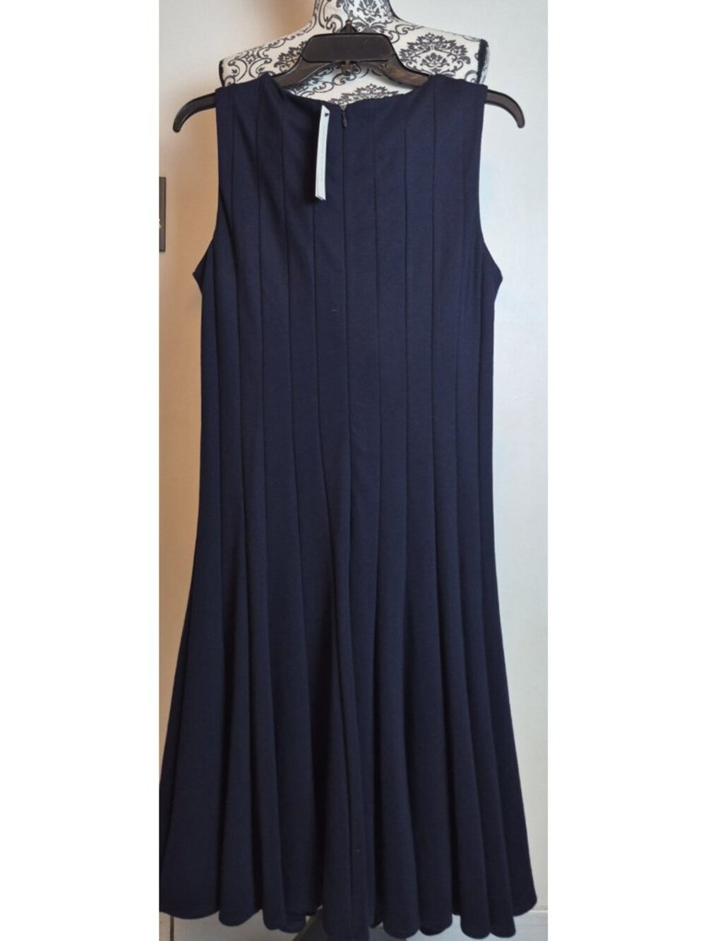 Adrienne Vittadini NWT Dress Womens 8 Navy Blue Pleated Sleeveless A-Line $128